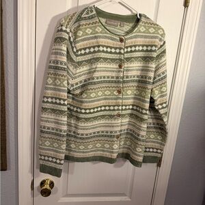 Croft & Barrow Olive and Cream Patterned Cardigan